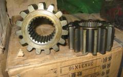 Шестерня полуоси бортового редуктора z=15,d=107.9, 26 шлицов 404021