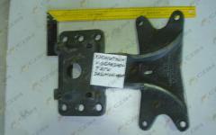 Кронштейн V-образной тяги (задний мост) AZ9231340041