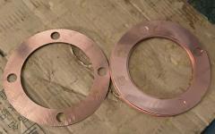 Шайба регулировочная верхнего пальца сочленения LG833B LG30F.10 l-010/60980000171