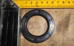 Сальник крышки подшипника сочленения 40х62х8 CDM816