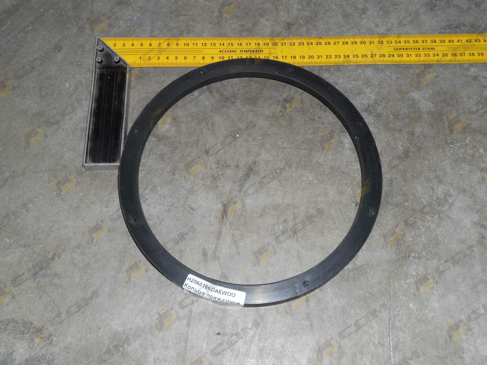 Кольцо прижимное 210мм Daewoo M43X H2060166