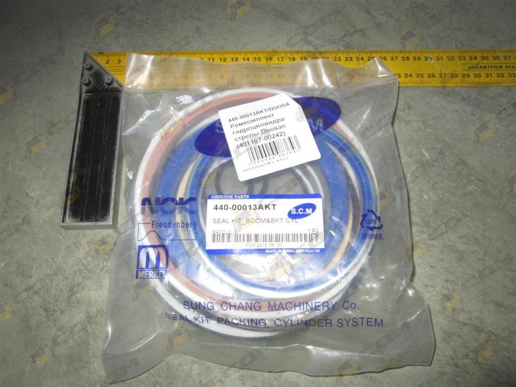 Ремкомплект гидроцилиндра стрелы Doosan 440-00013AKT (401107-00242)